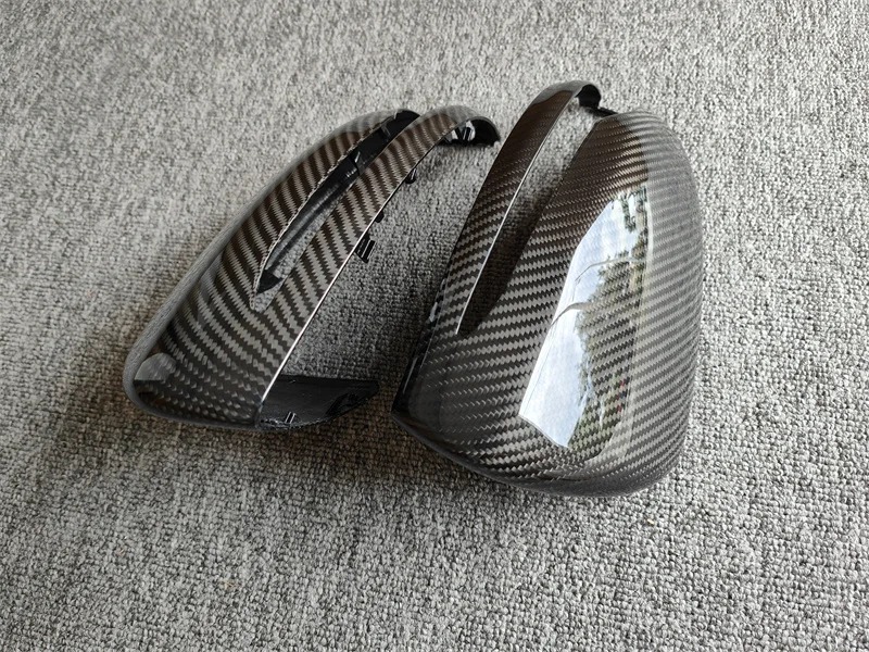 Used for  GT GT53 W207 High-quality Dry Carbon Fiber Rearview Mirror Cover Reflector Cover Body Kit